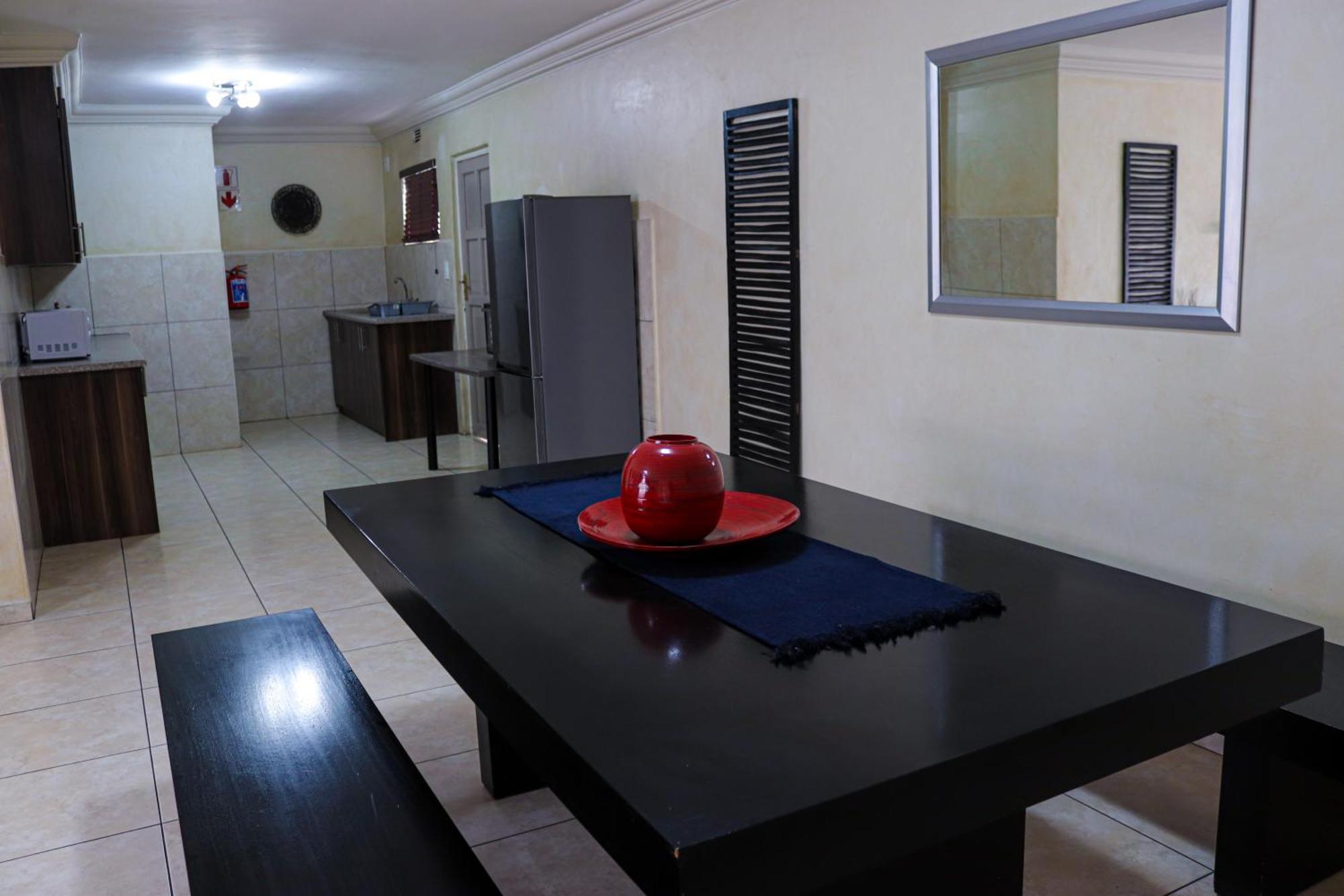 Blue Sparrow Guest House Middelburg  Bagian luar foto